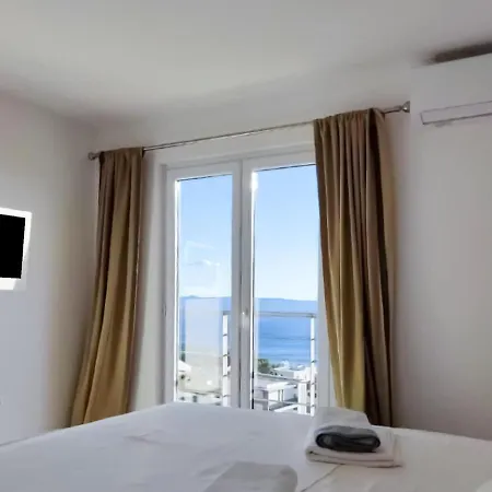 Appartement Modern In With Shared Pool *